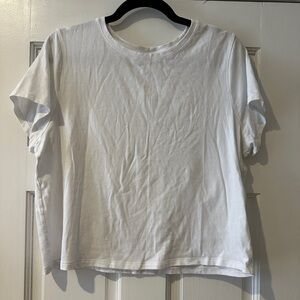 Old Navy t shirt